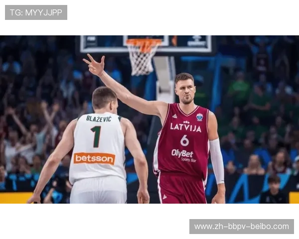 波尔津吉斯在重伤归来后依然展现出独特的高个子投射威胁